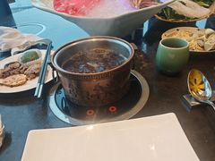 -金陵饭店 56F 家·海鲜火锅餐厅
