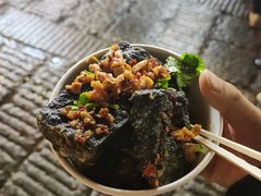-黑色经典臭豆腐·湖南特产(太平街口店)