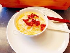 -云南荟·湖畔领宴(领事馆店)