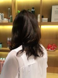 -时尚殿堂明星门店