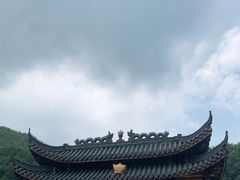 -安吉龙王山峡谷漂流