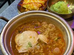 -釜山火炉·海鲜烤肉(紫藤路店)