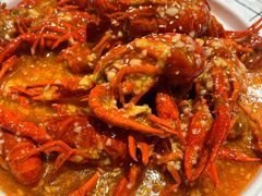 -李双猪·小龙虾·烧烤·羊肉煲(乐山店)