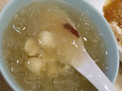 -季季红火锅(柳州城中万达二店)