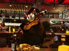 -FOUR PLAY BAR