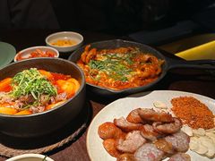 -Fuzzy Bistro 浮几韩餐·茶酒馆