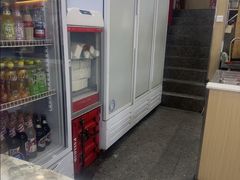 -愉肴麻辣香锅(中北镇店)