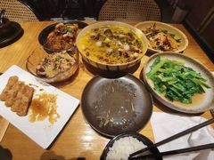-十三式重庆江湖菜(金茂览秀城店)