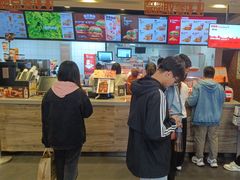 -汉堡王(西直门凯德MALL店)