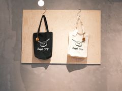 -Bagel Camp爵士贝果店