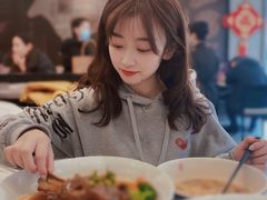 -康师傅私房牛肉面(马泉营奥莱店)