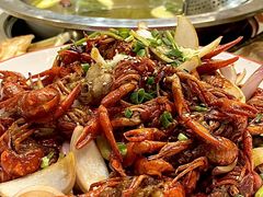 -乡土黄·鲜牛肉火锅·小龙虾(兴业街店)