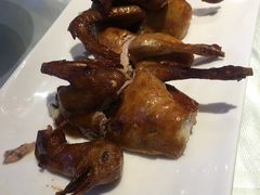 烤乳鸽-苔圣园酒家(尊木汇国际艺术广场店)