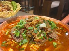 -云海肴·汽锅鸡·云南菜(天山百盛优客店)