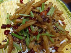 -黄泥岗·地道湖北菜(奥特莱斯店)