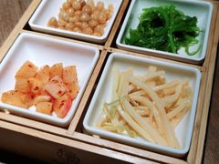 -九锅一堂酸菜鱼(新南凯德直营店)