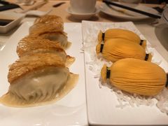 黑松露金网煎锅贴-利苑酒家(合景国际金融广场店)
