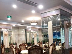 大堂-新侨三宝乐西餐厅(崇文门店)
