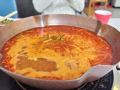 -毛辣果·贵州红酸汤牛肉火锅(西单店)