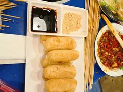 -马路边边串串香形象店(磐石路店)