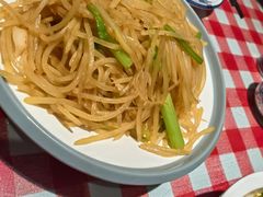 -老郑家东北春饼(龙悦居店)