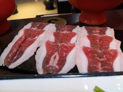 -虾弄弄海派小龙虾·牛羊蝎子火锅