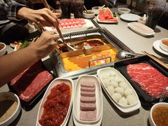 -海底捞火锅(新松江路店)