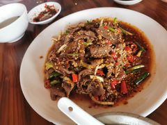 -周记翘脚牛肉
