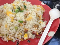 火腿蛋炒饭-何师烧烤Pro ·江湖川菜·小龙虾·精酿(太古里旗舰店)
