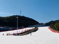 -大别山南武当滑雪场