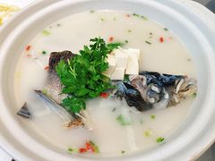 千岛湖有机鱼头汤-水边人家·鱼宴餐厅·淳鱼馆(千岛湖店)