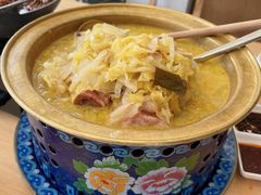 大骨头炖酸菜-关东小磨东北菜(上海长风大悦城店)