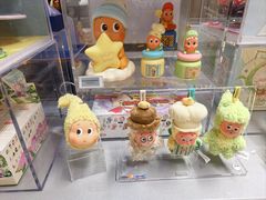 -泡泡玛特POPMART(蓝色港湾店)