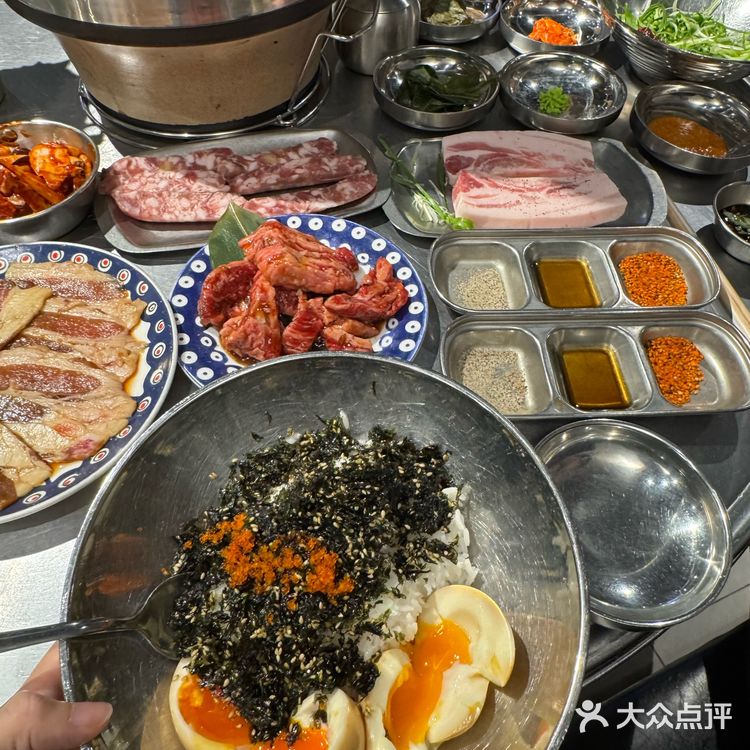 跟着长春本地人吃的烤肉👍服了