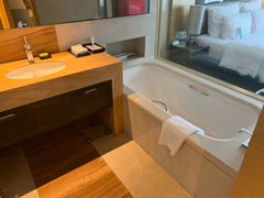 -青岛富力艾美酒店