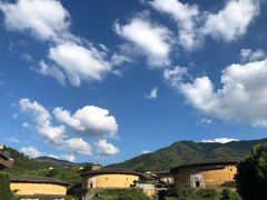 -初溪土楼群