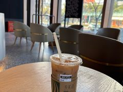 -星巴克臻选(上海虹桥新天地三店)