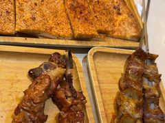 -乡村馕坑肉·烧烤·新疆菜·本地人更爱吃(阿勒泰首店)