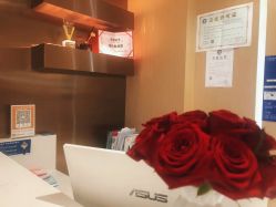 -苑苑vbeauty科技美容SPA