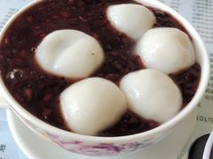 黑珍珠汤圆-阿三麻蓉汤圆(顺光大厦店)