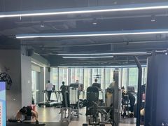 -超鹿运动(五四路恒力城店)