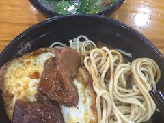 -志权牛肉面(灵山路店)