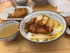 -狮头牌卤味研究所·卤味饭(花城汇南区店)