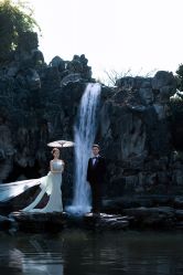 -雪中彩影婚纱摄影·微光艺术中心