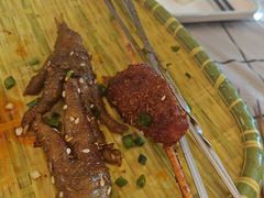 -顶峰夜宴·龙虾烧烤大排档(九江学院店)