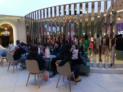 -奈雪的茶(亨特国际广场店)