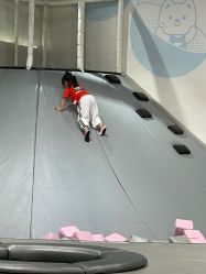 -MINI MARS KIDS CLUB亲子家庭中心(长宁天山店)