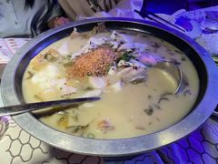酸菜鱼-蝴蝶汇音乐酒馆(罗湖店)