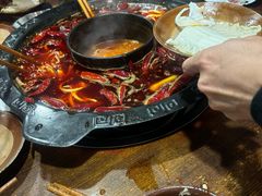 -黄潇洒老火锅(九眼桥宏济巷店)