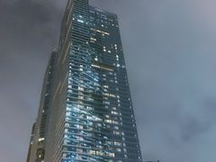 -东荟城名店仓